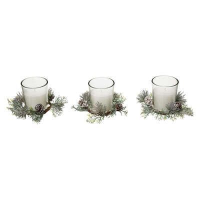 Set 3 lumanari decorative parfumate albe pentru masa de Craciun 5,5 x 6,5 cm 176005