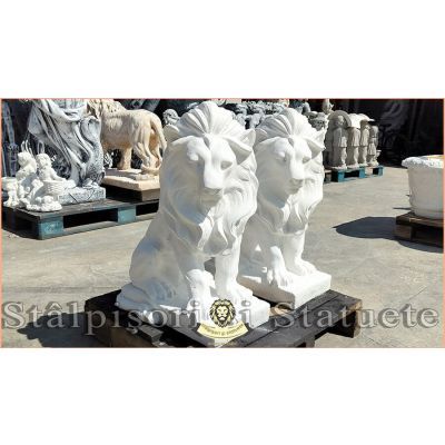A 05 statueta LEU Egiptean