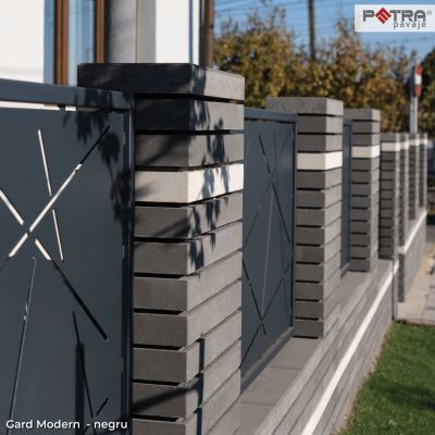 Capac gard modern 60x30x7.5 negru 1685