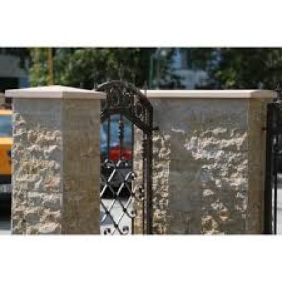 Capace pentru stalpi, garduri, porti Petra