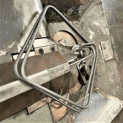 ETRIERI 30X25 6MM ETRIERI 30X25 6MM