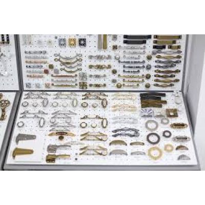 Feronerie mobilier