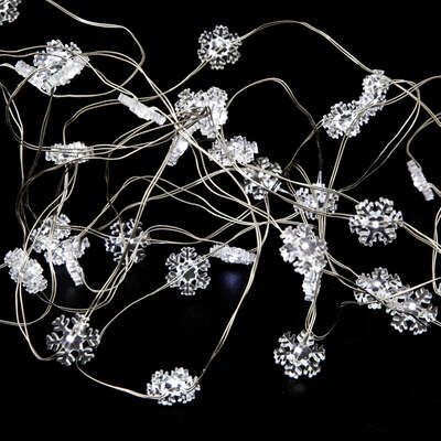 Ghirlanda luminoasa, alb rece/cald, fulgi de nea/stelute/flori, 120 cm, 60 led-uri, 877481