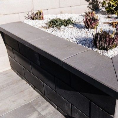 Capac gard Petra Robusto 47x20x5 cm, negru
