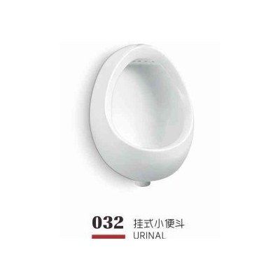 Pisoar suspendat ceramic cu accesorii 032