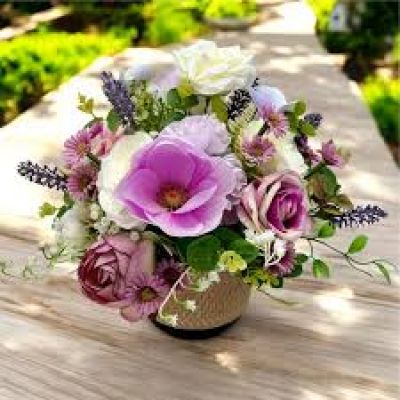 Plante, flori si aranjamente artificiale