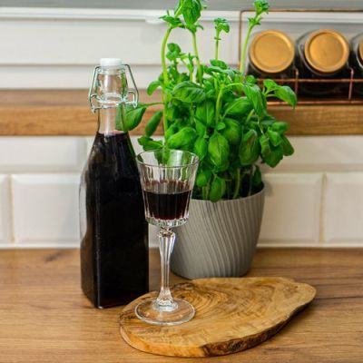 Sticla patrata cu inchidere ermetica 0,5 L